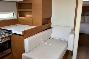 Knot 4 Sail 41ft Jeanneau Yacht For Sale