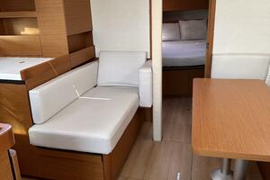 Knot 4 Sail 41ft Jeanneau Yacht For Sale