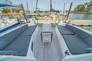 2023 Jeanneau Sun Odyssey 410 thumbnail 73