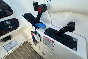 29ft Sea Ray Yacht For Sale