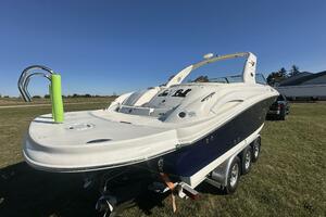 29ft Sea Ray Yacht For Sale
