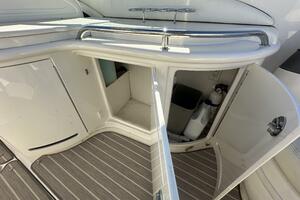 29ft Sea Ray Yacht For Sale
