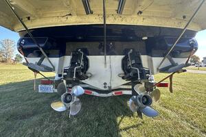 29ft Sea Ray Yacht For Sale