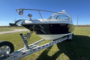 29ft Sea Ray Yacht For Sale