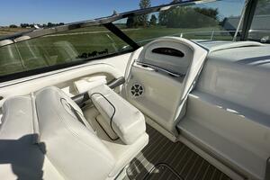 29ft Sea Ray Yacht For Sale