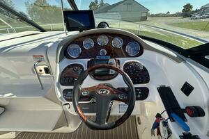 29ft Sea Ray Yacht For Sale