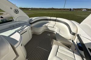 29ft Sea Ray Yacht For Sale