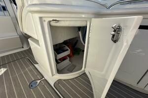 29ft Sea Ray Yacht For Sale