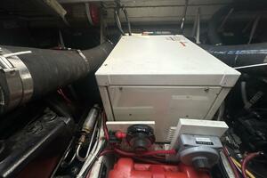 36ft Carver Yacht For Sale