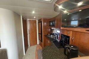 36ft Carver Yacht For Sale