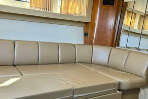 36ft Carver Yacht For Sale