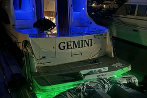 36ft Carver Yacht For Sale