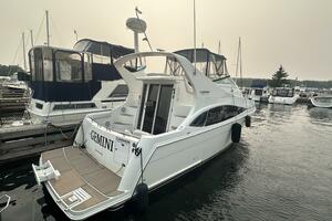 36ft Carver Yacht For Sale