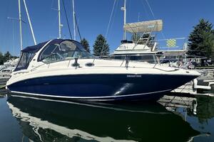 Liquid Therapy 32ft Sea Ray Yacht For Sale