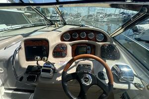 Liquid Therapy 32ft Sea Ray Yacht For Sale
