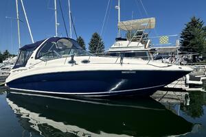 Liquid Therapy 32ft Sea Ray Yacht For Sale