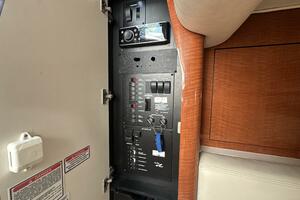 Liquid Therapy 32ft Sea Ray Yacht For Sale