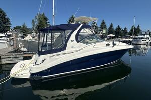 Liquid Therapy 32ft Sea Ray Yacht For Sale