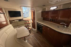 Liquid Therapy 32ft Sea Ray Yacht For Sale