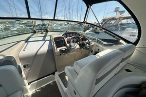 Liquid Therapy 32ft Sea Ray Yacht For Sale