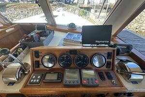 LUCKY DOG 39ft Mainship Yacht For Sale