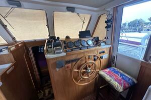 LUCKY DOG 39ft Mainship Yacht For Sale