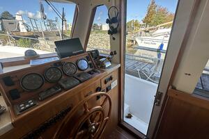 LUCKY DOG 39ft Mainship Yacht For Sale
