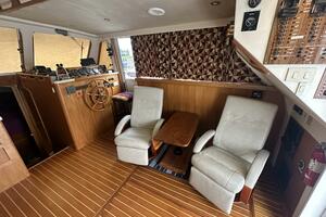 LUCKY DOG 39ft Mainship Yacht For Sale