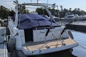 32ft Four Winns Yacht For Sale