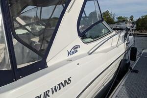 32ft Four Winns Yacht For Sale