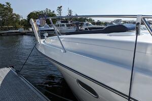32ft Four Winns Yacht For Sale