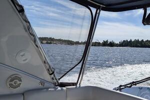 32ft Four Winns Yacht For Sale