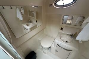 34ft Sea Ray Yacht For Sale