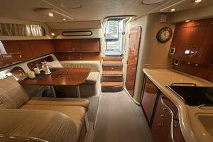 34ft Sea Ray Yacht For Sale