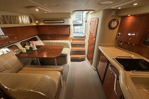 34ft Sea Ray Yacht For Sale