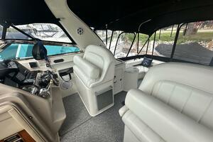 34ft Sea Ray Yacht For Sale