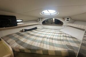 30ft Cruisers Yachts Yacht For Sale