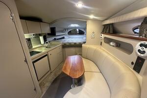 30ft Cruisers Yachts Yacht For Sale