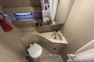 30ft Cruisers Yachts Yacht For Sale