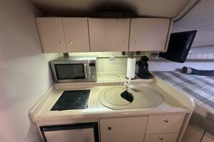 30ft Cruisers Yachts Yacht For Sale