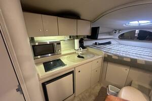 30ft Cruisers Yachts Yacht For Sale