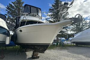 32ft Carver Yacht For Sale