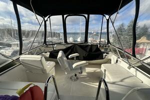 32ft Carver Yacht For Sale