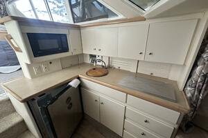 32ft Carver Yacht For Sale