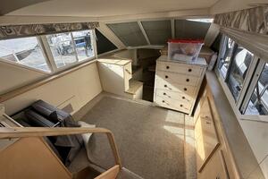 32ft Carver Yacht For Sale