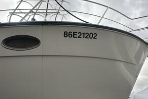 39ft Carver Yacht For Sale