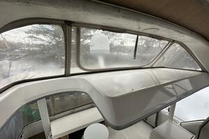 39ft Carver Yacht For Sale