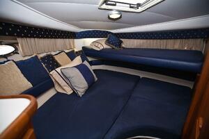 39ft Carver Yacht For Sale
