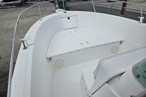 Photo 5118412 for 1998 Trophy 2503 Center Console  