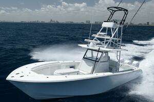 2017 Yellowfin 39' Center Console thumbnail 1